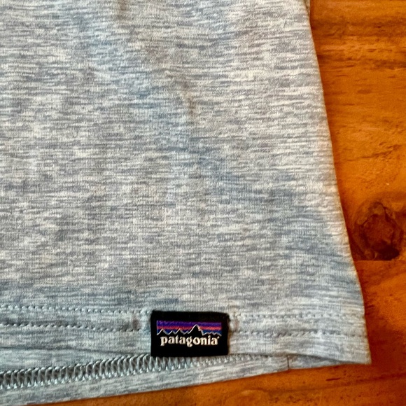Patagonia Women’s Capeline Cool Daily T-Shirt - L - Picture 3 of 4